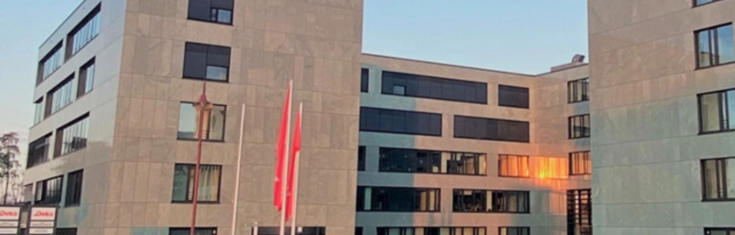 Banner Deka International S.A.