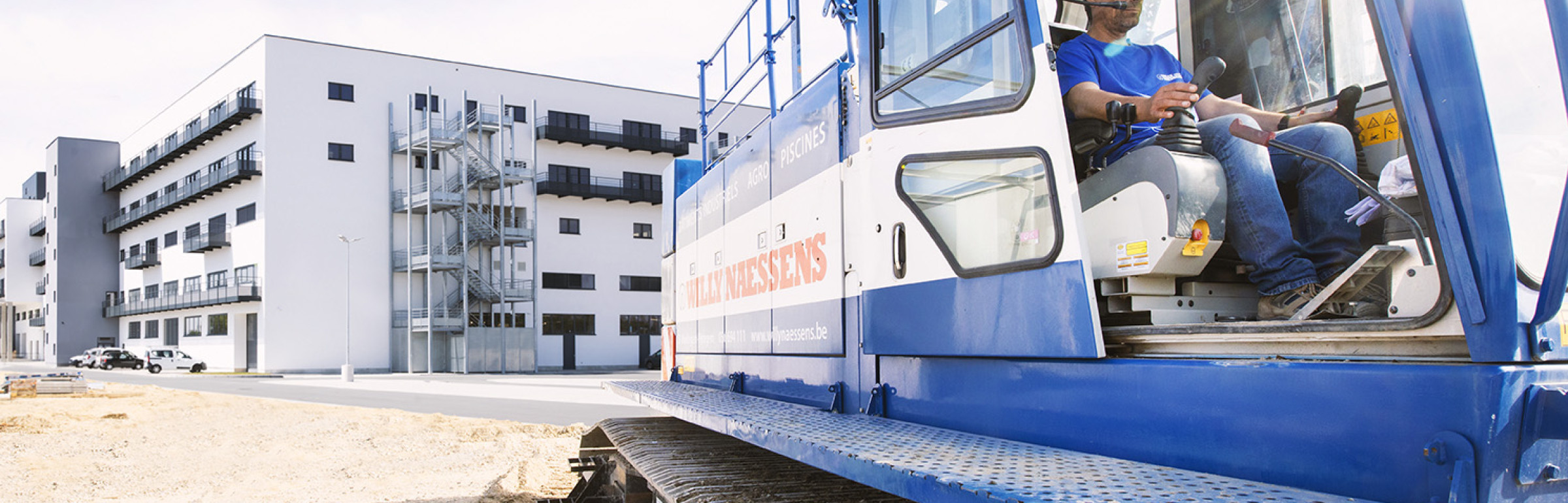 Banner Willy Naessens Luxembourg