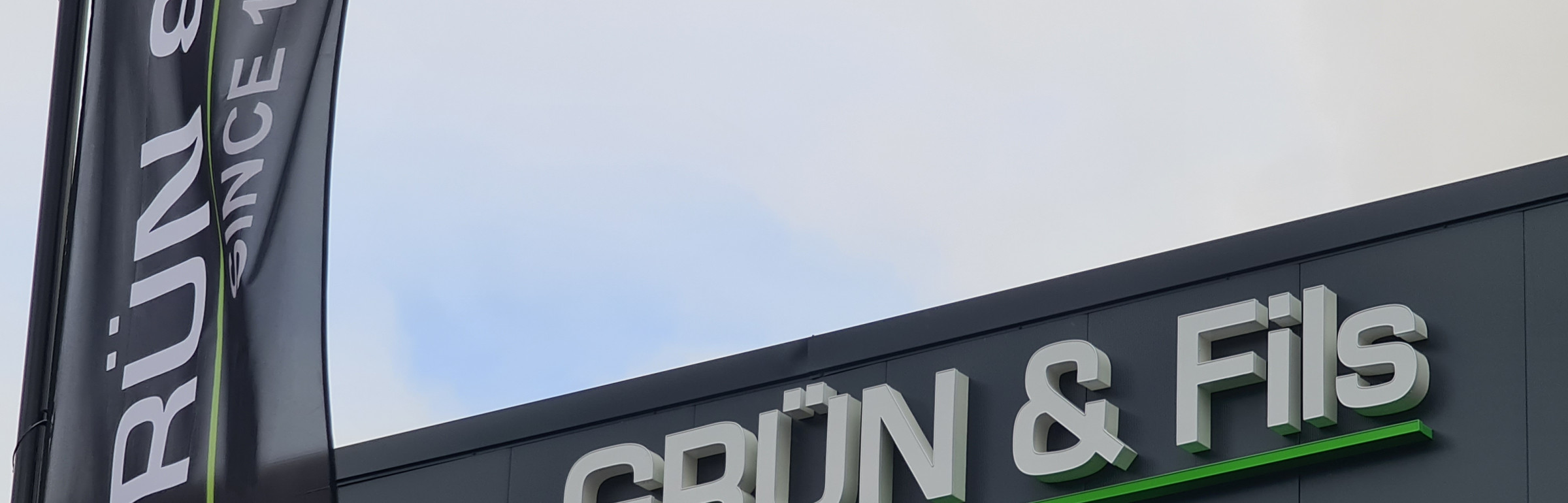 Banner Garage Grün & Fils since 1960