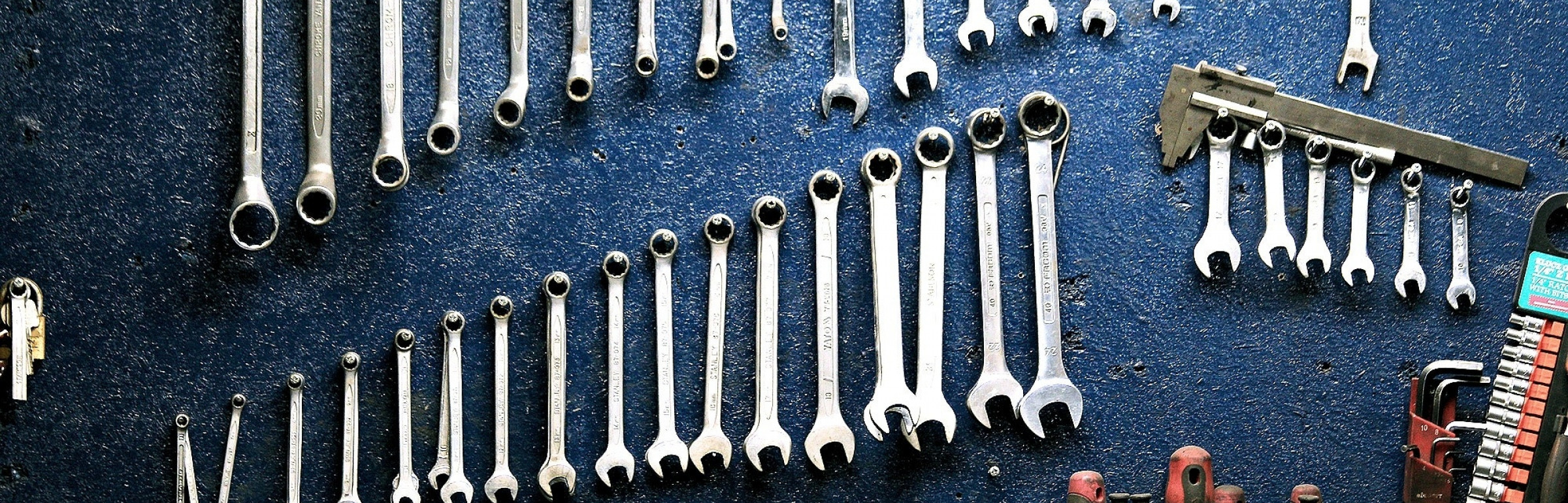 Banner Garage Theves