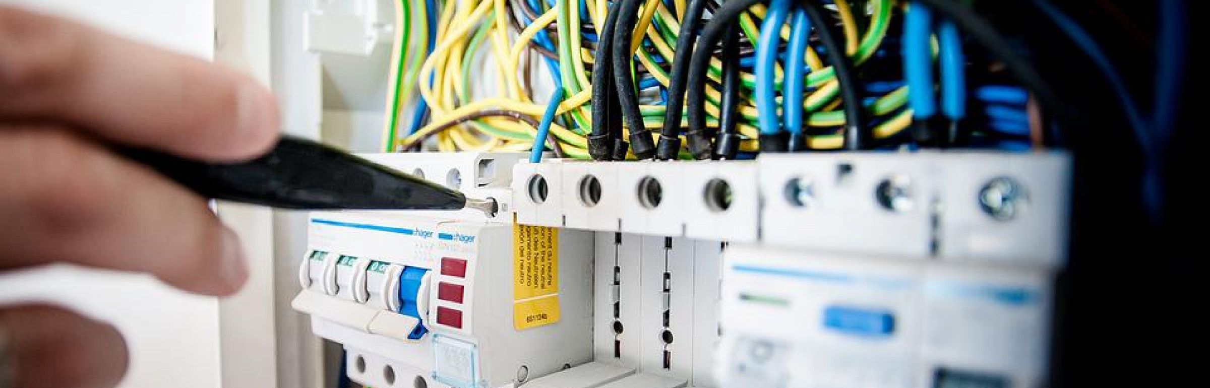 Banner Power Panels s.a.