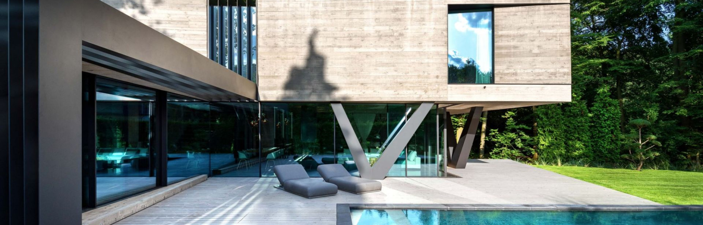 Banner Keller Minimal Windows