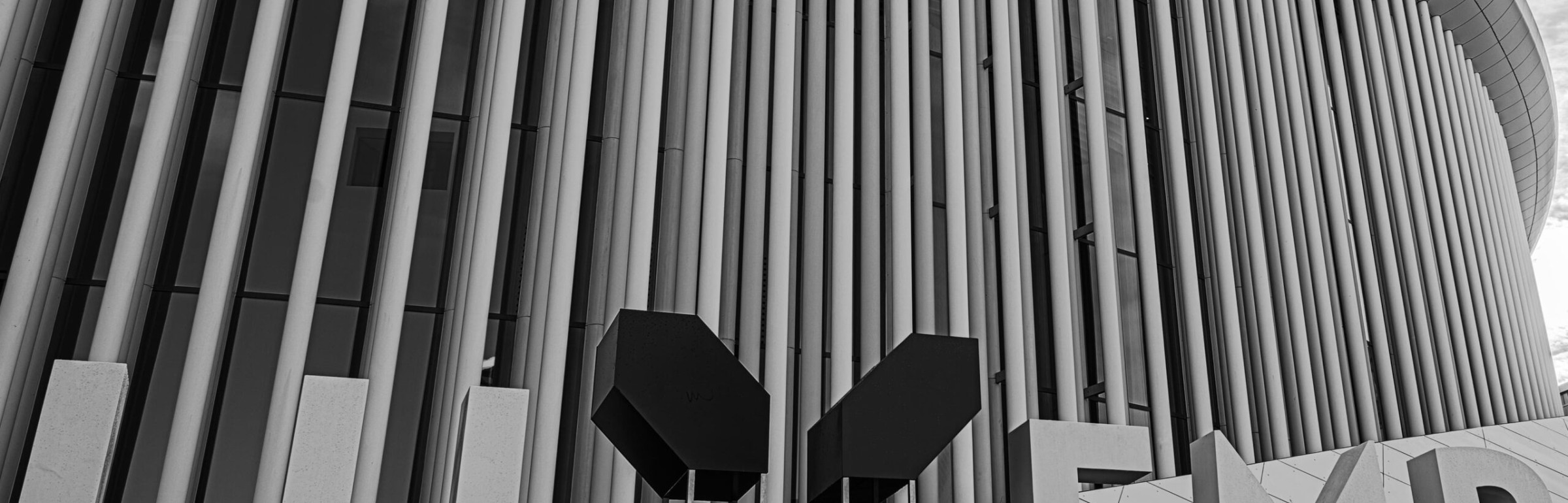 Banner CIC- LUX Sarl