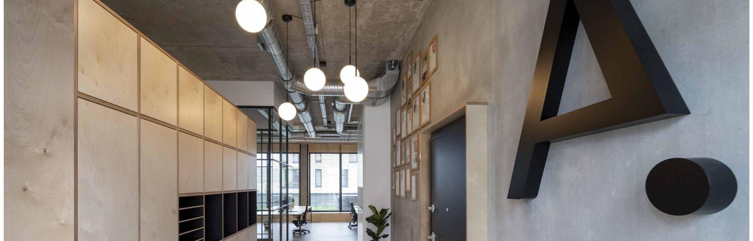 Banner Apart / Design Studio