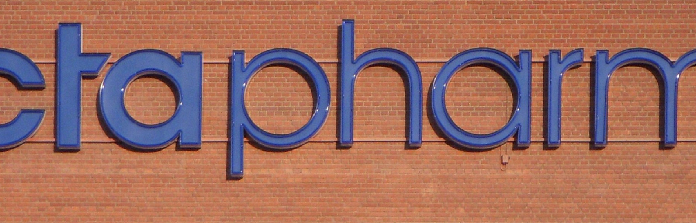 Banner OCTAPHARMA S.A.S.